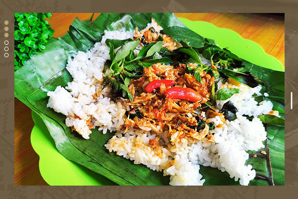 Nasi Bakar Tongkol Pedas